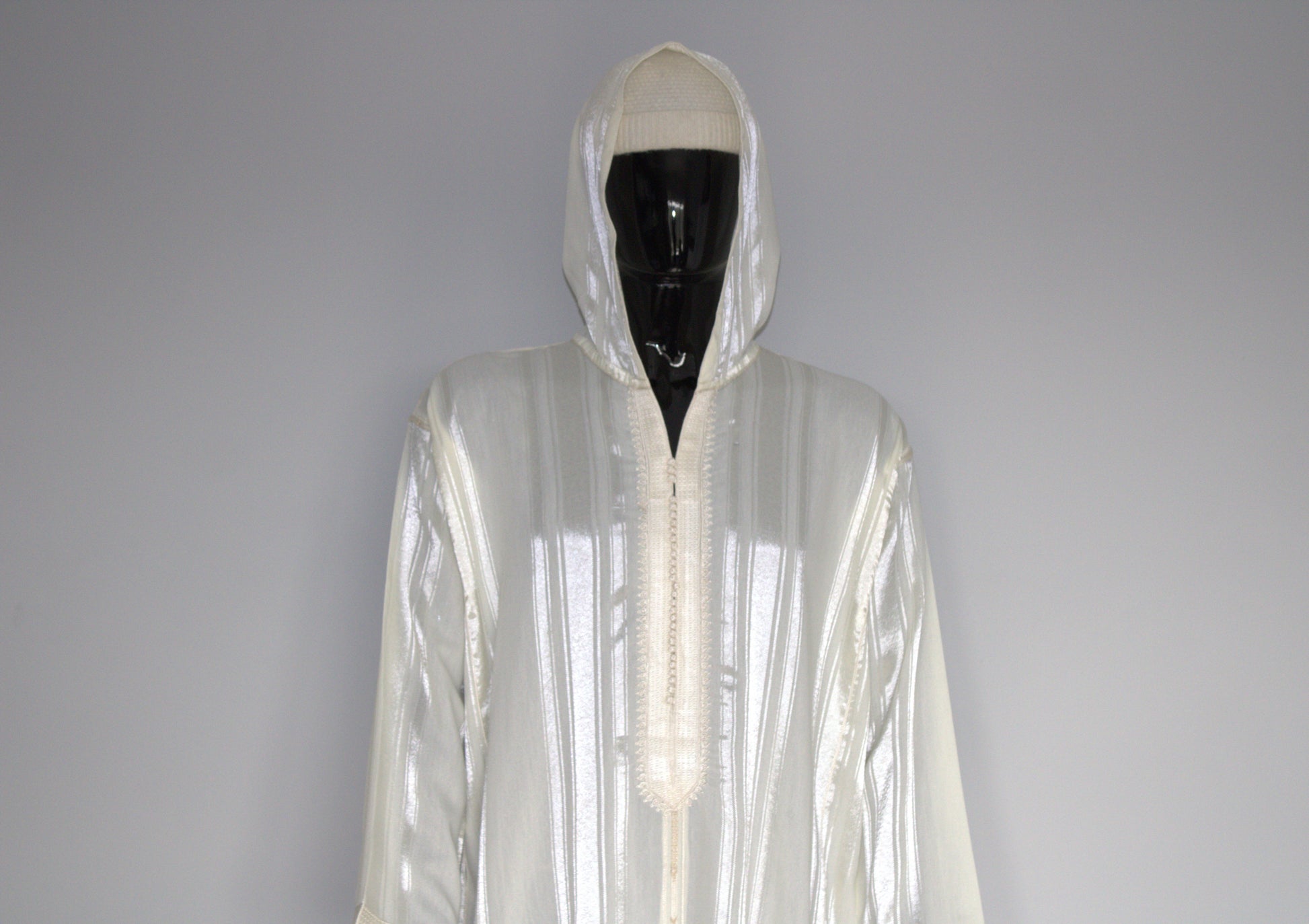 Moroccan Djellaba – Classic Off-White