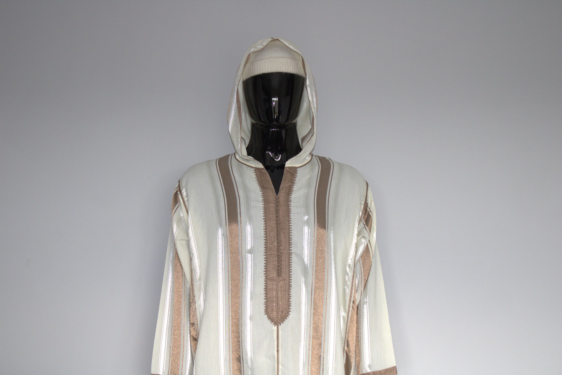 Moroccan Djellaba – Brown & White Stripes