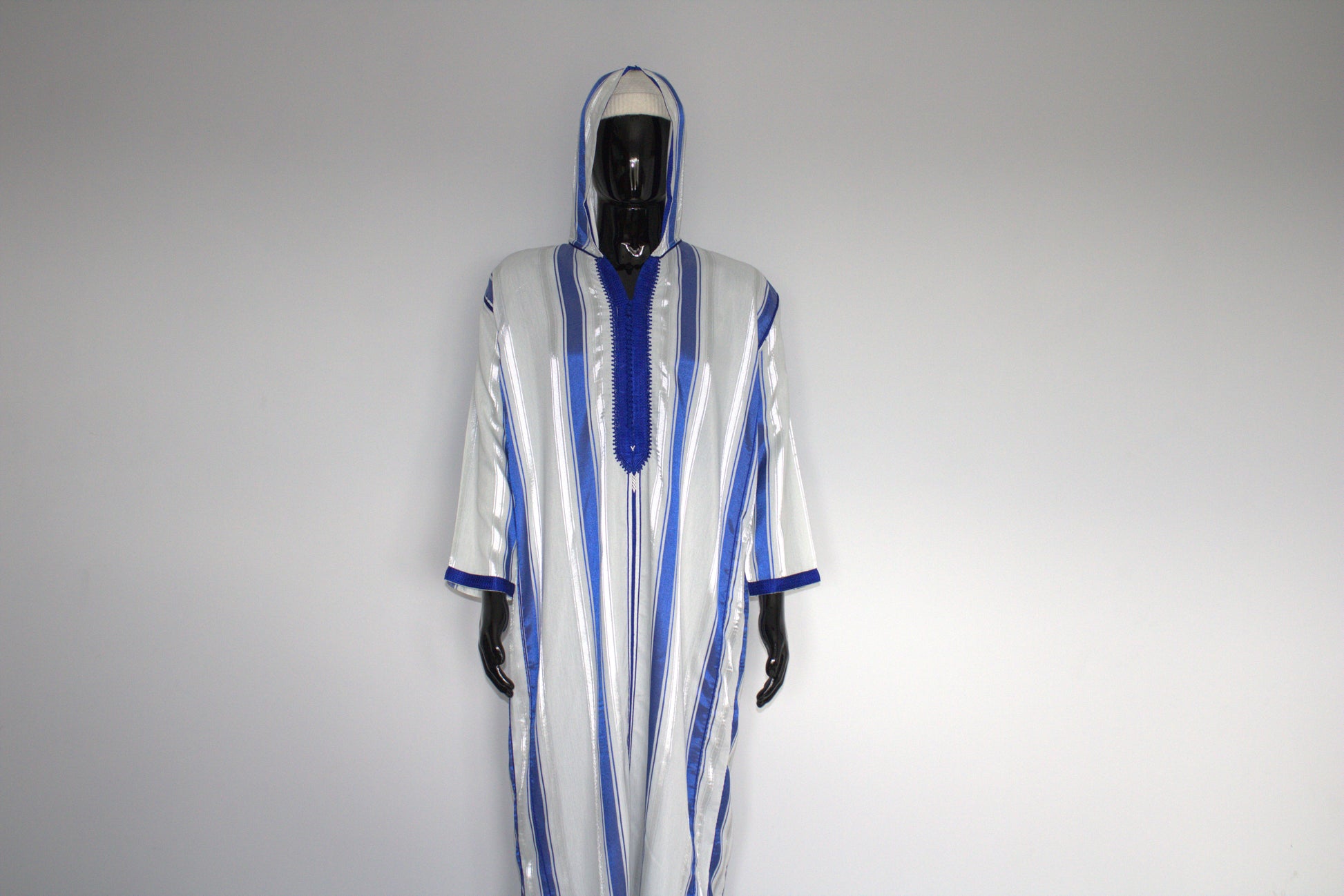 Moroccan Djellaba – Blue & White Stripes